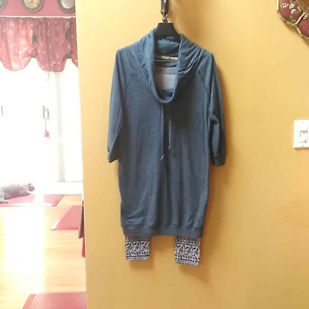 Alternative Earth Apparel Cowl Neck Tunic & Leggings